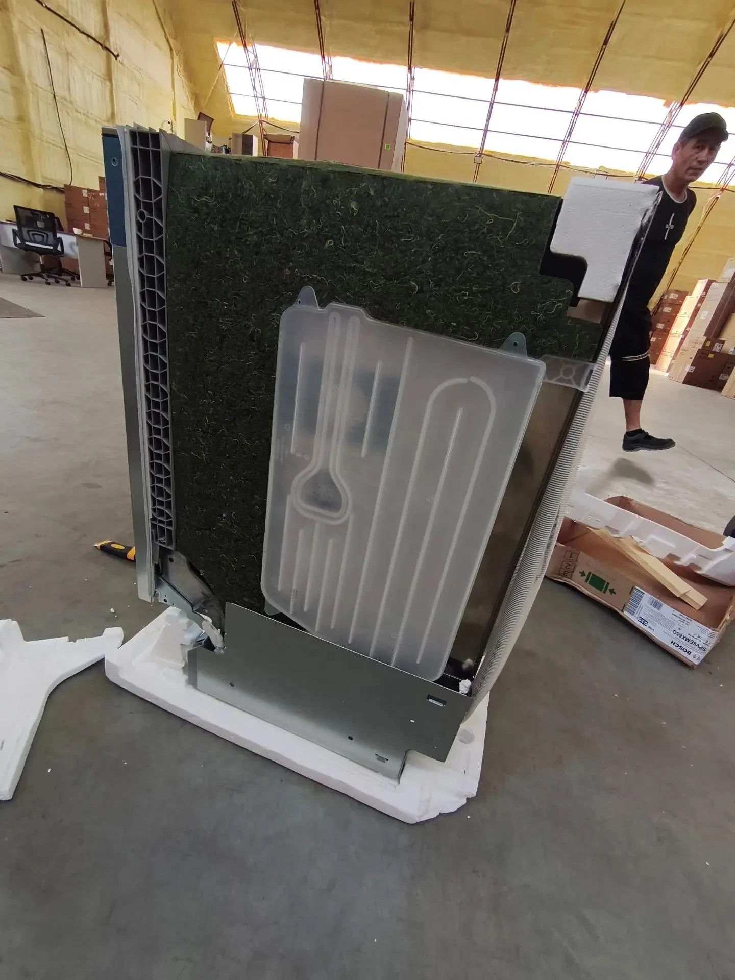 Превью картинка Посудомоечная машина 45см встраиваемая Bosch SPV6EMX65Q (Уценка) #6