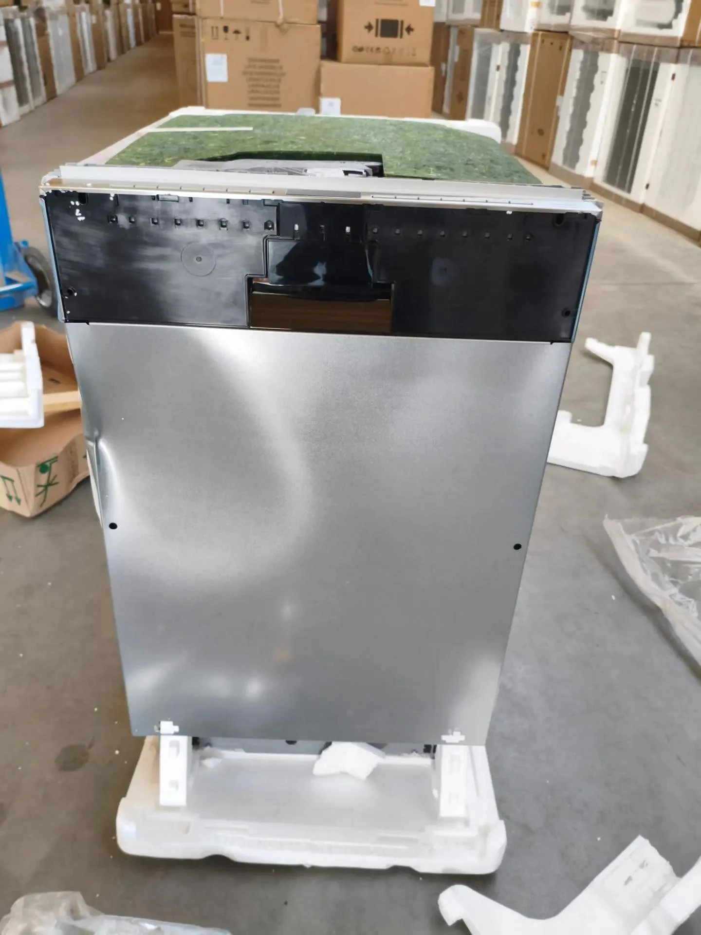 Превью картинка Посудомоечная машина 45см встраиваемая Bosch SPV6EMX65Q (Уценка) #7