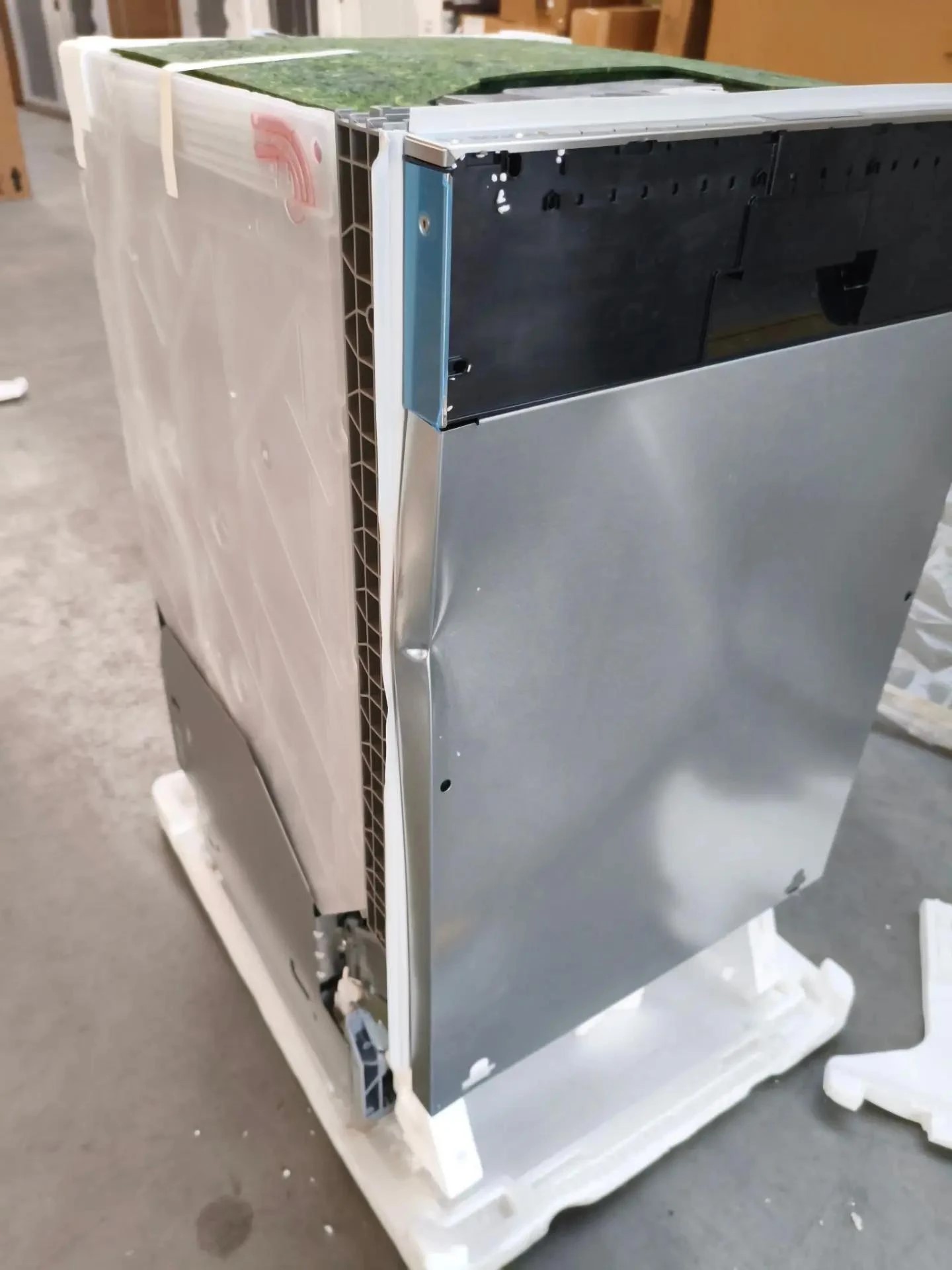 Превью картинка Посудомоечная машина 45см встраиваемая Bosch SPV6EMX65Q (Уценка) #9