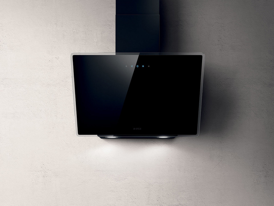 Фото Наклонная вытяжка Elica SHIRE BK/A/60 NO PLUG